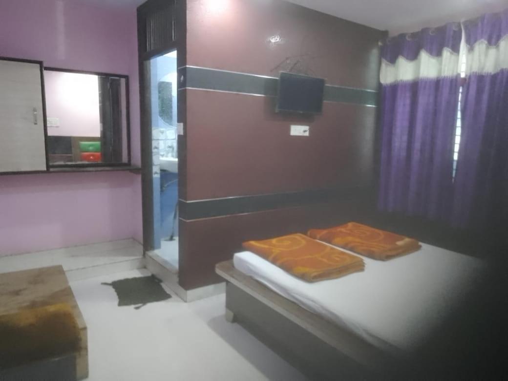 Hotel Maharaja Inn By Wb Inn กานปูร์ ภายนอก รูปภาพ